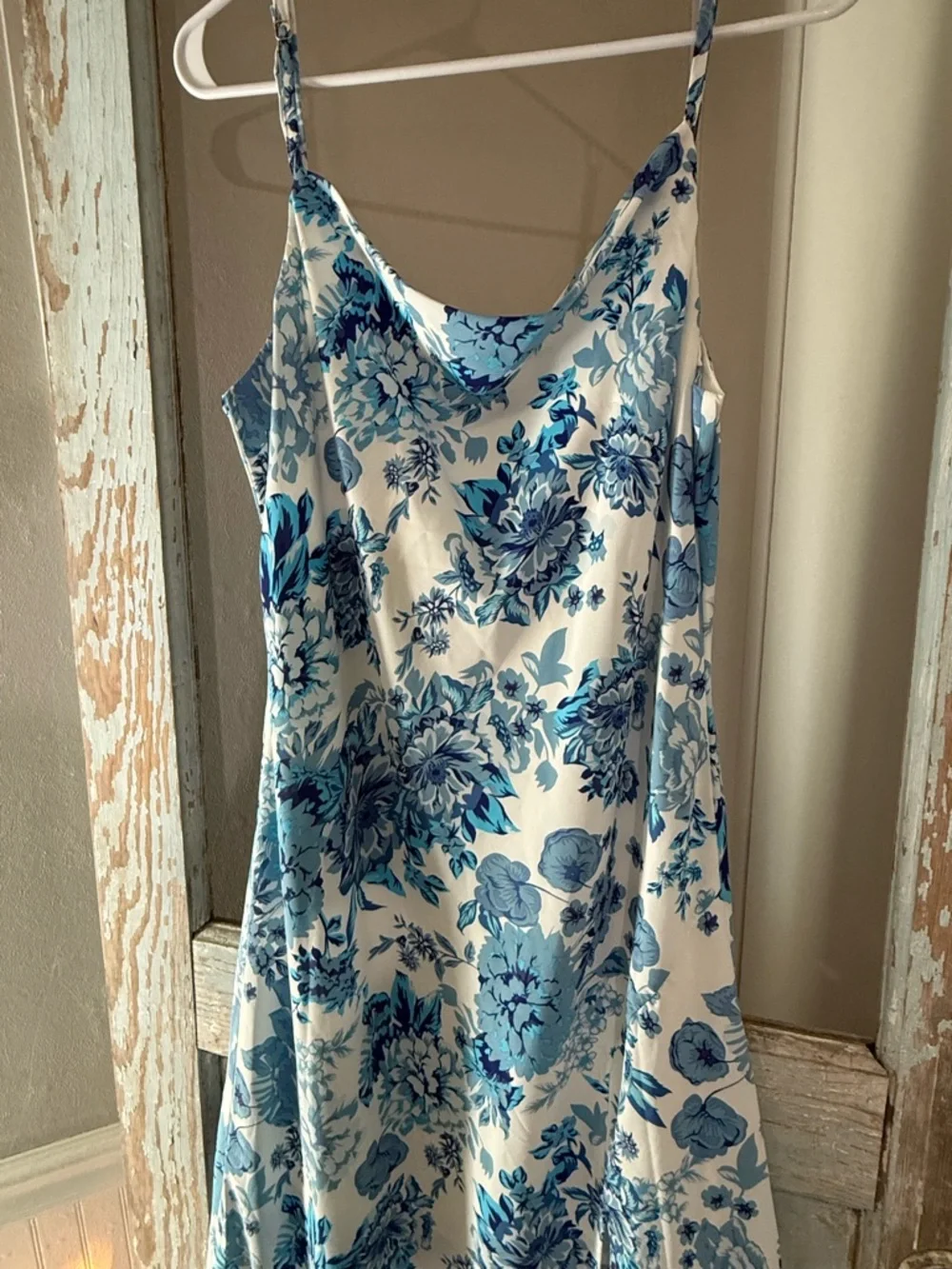 Petal And Pup Yelena Dress Blue Floral Print Size US 8 - Picture 6 of 8